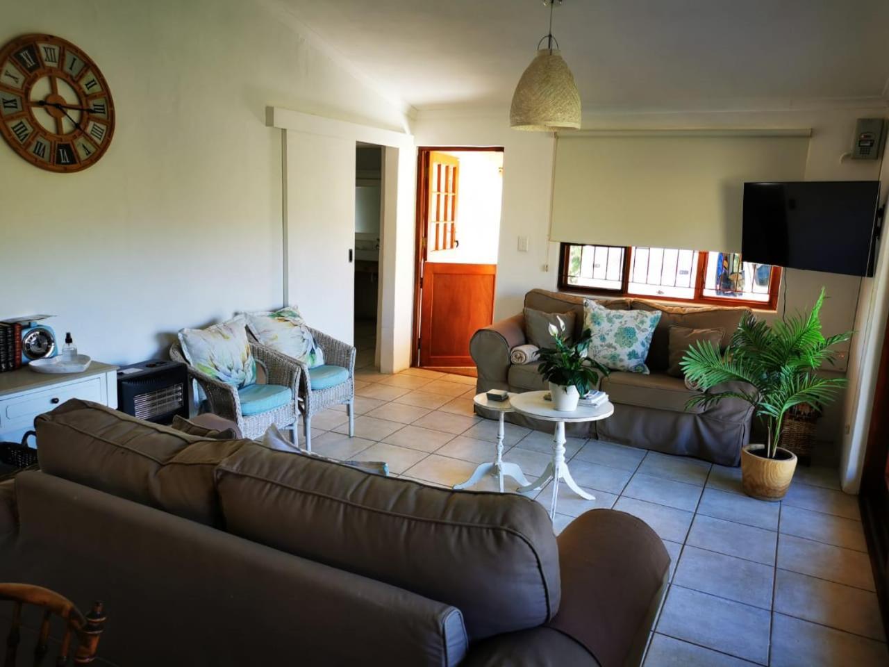 Hotel Sipreslaan Selfsorg Gastehuis Ladismith Esterno foto